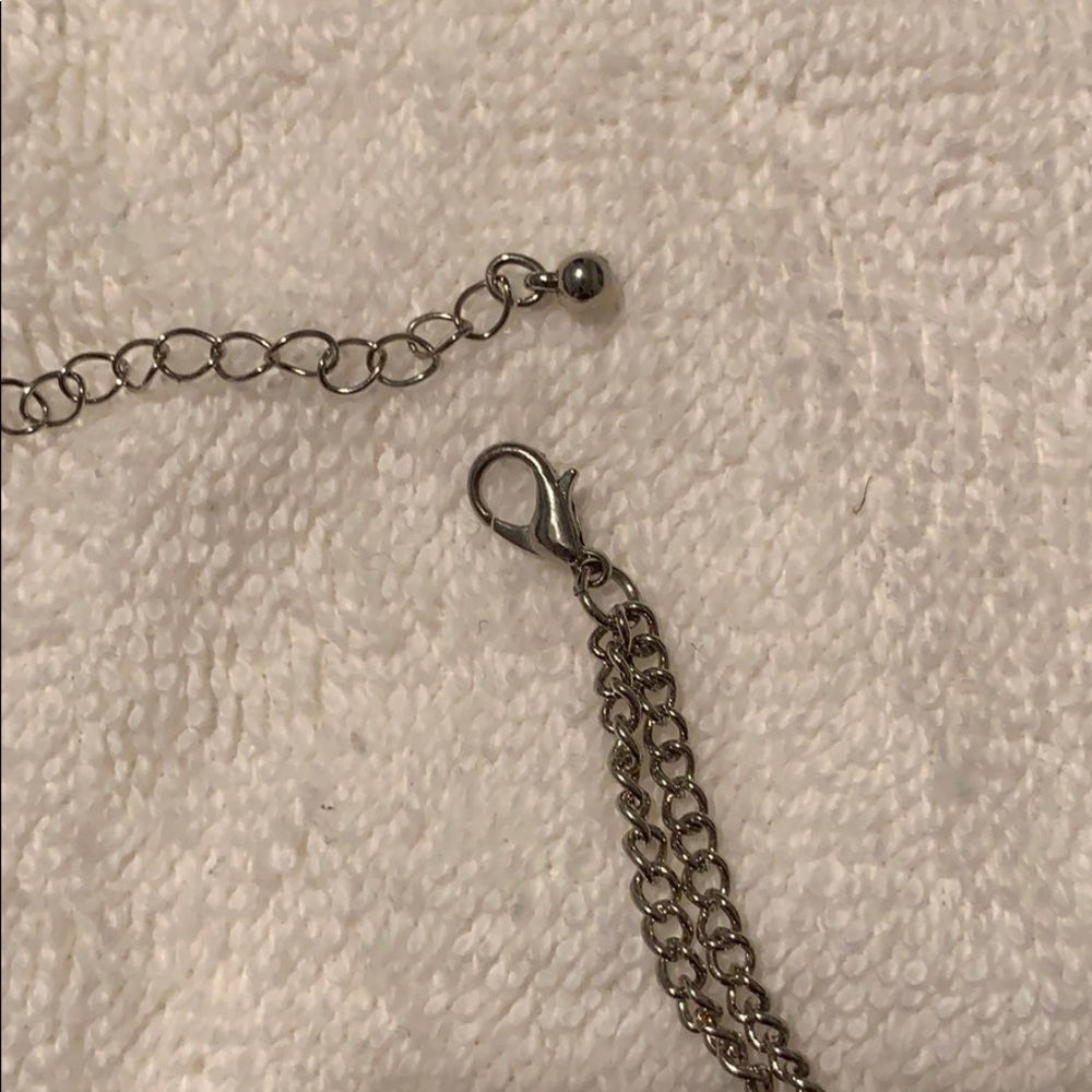 Choker - Picture 3 of 3